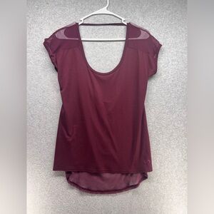 Chic Maroon Short Sleeve Top